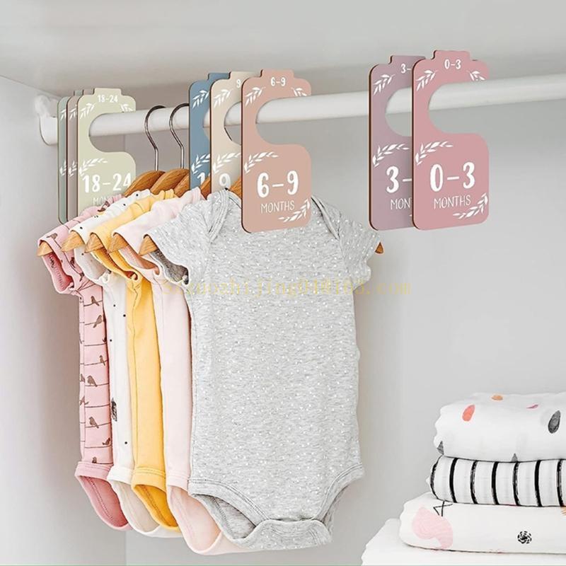 Baby Nursery Design - Zestaw 8 drewnianych przegródek do szafy